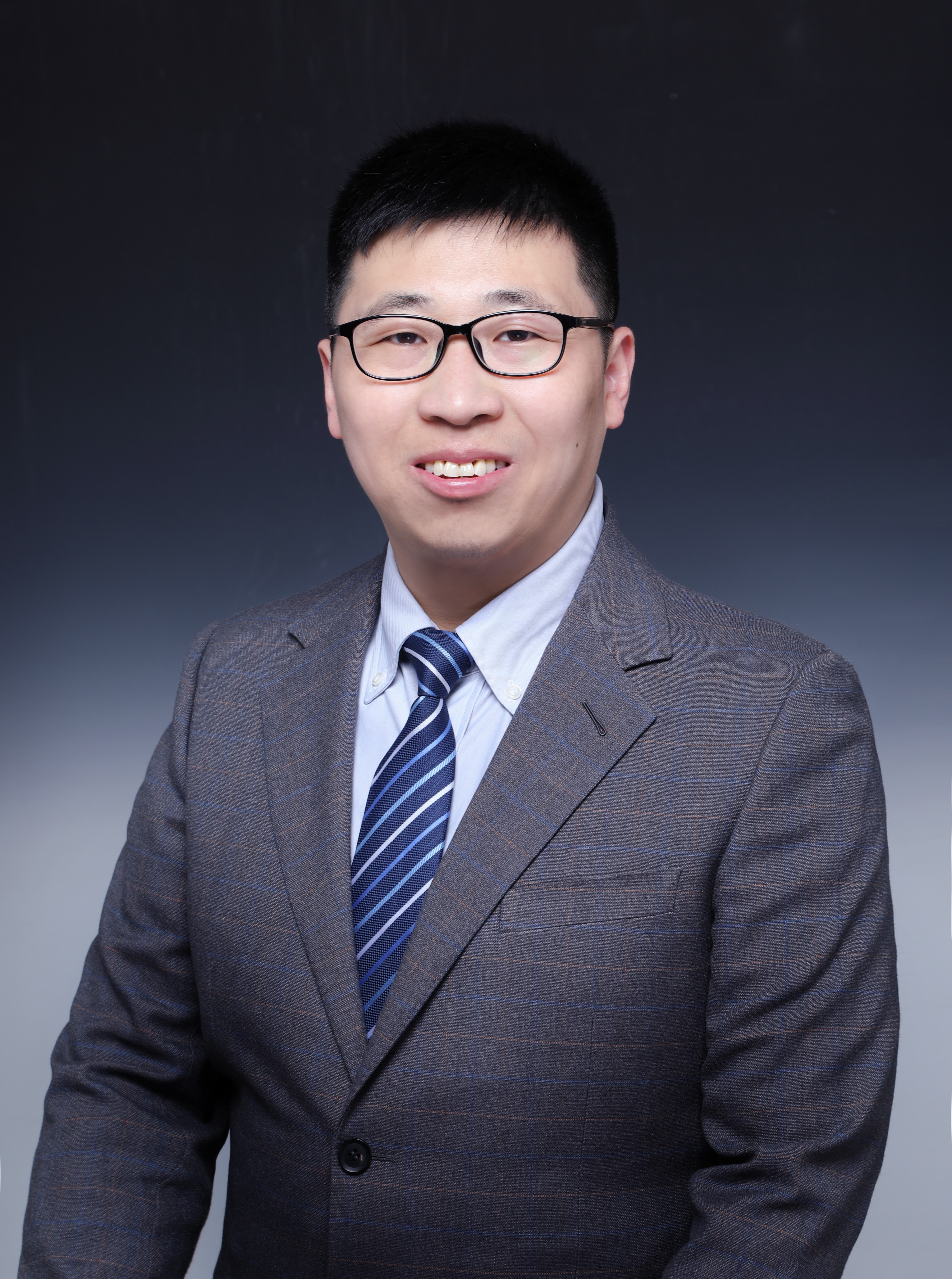 星空app官网创新论坛第一千七百七十四讲：结构明确碳（新型）同素异形体人工全合成初探