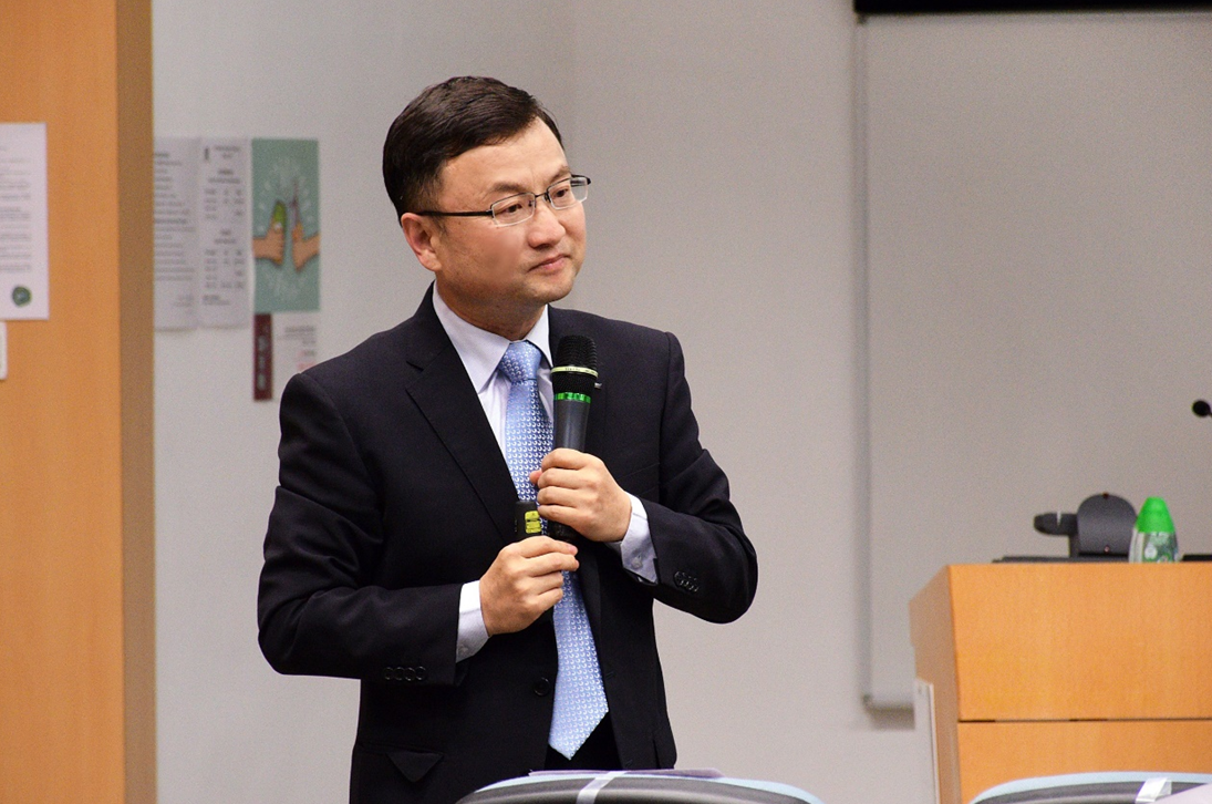 星空app官网创新论坛第一千五百四十二讲：Organometallic Macrocycles, Catenanes and Their Application