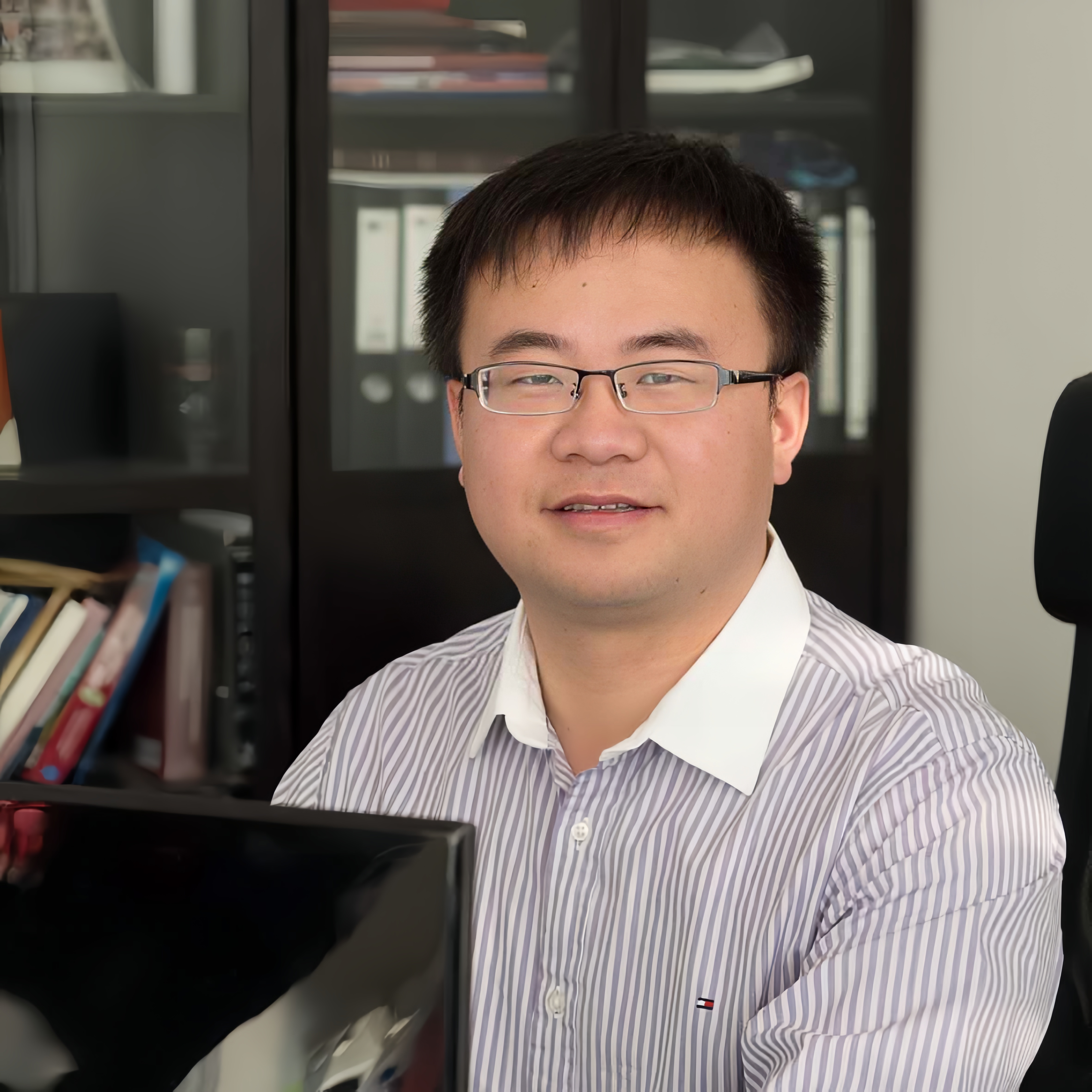 星空app官网创新论坛第一千七百九十四讲：多元介孔材料的合成与性能研究