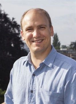 星空app官网创新论坛第一千六百六十四讲：Molecules in metal boxes   