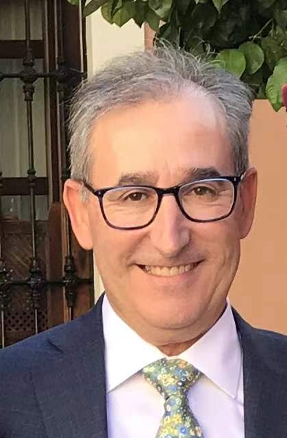 星空app官网创新论坛第一千四百三十一讲：Asymptotic behavior of a semi-linear problem with long time memory