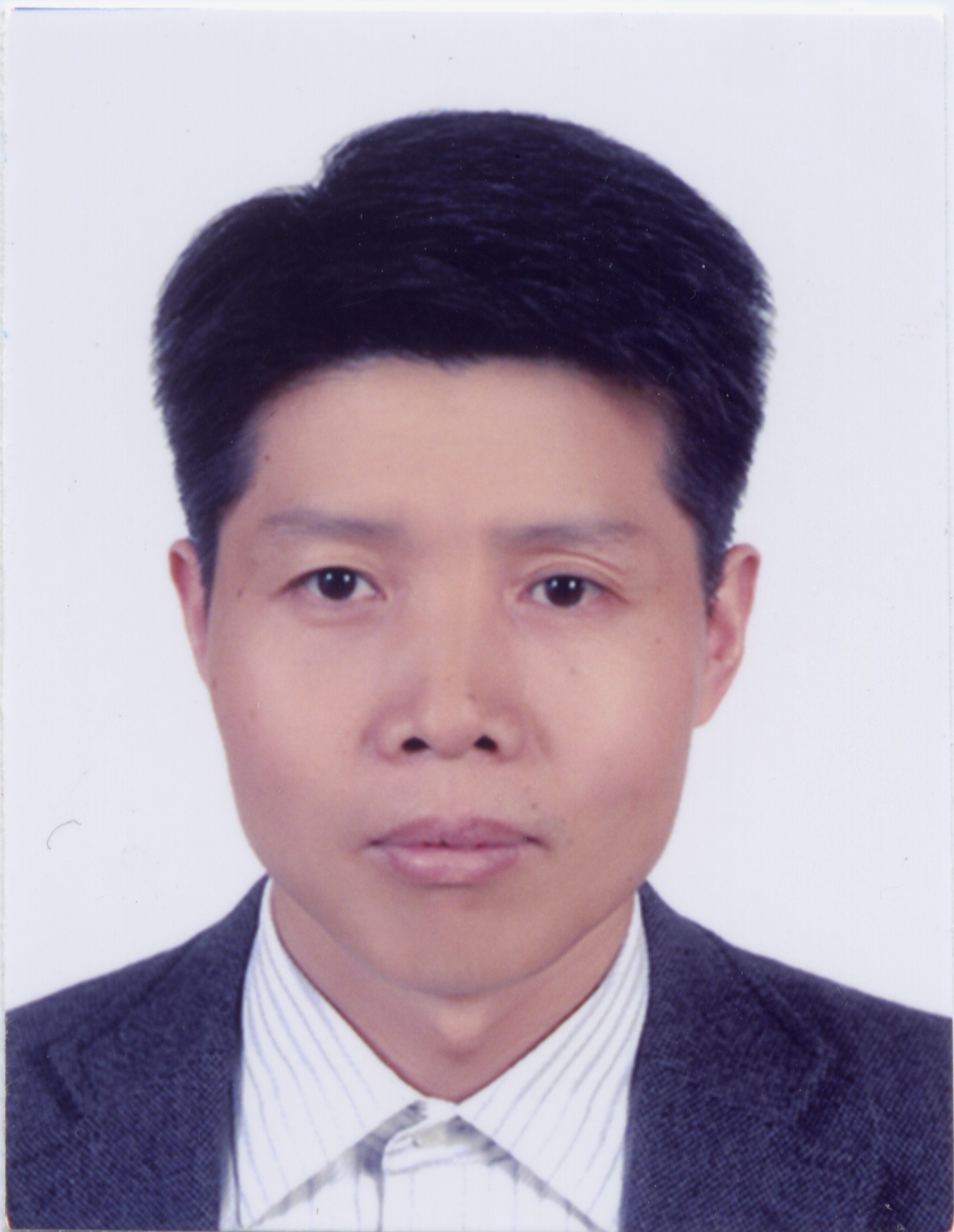 星空app官网创新论坛第二千零一十五讲：新型异卟啉合成与性能研究