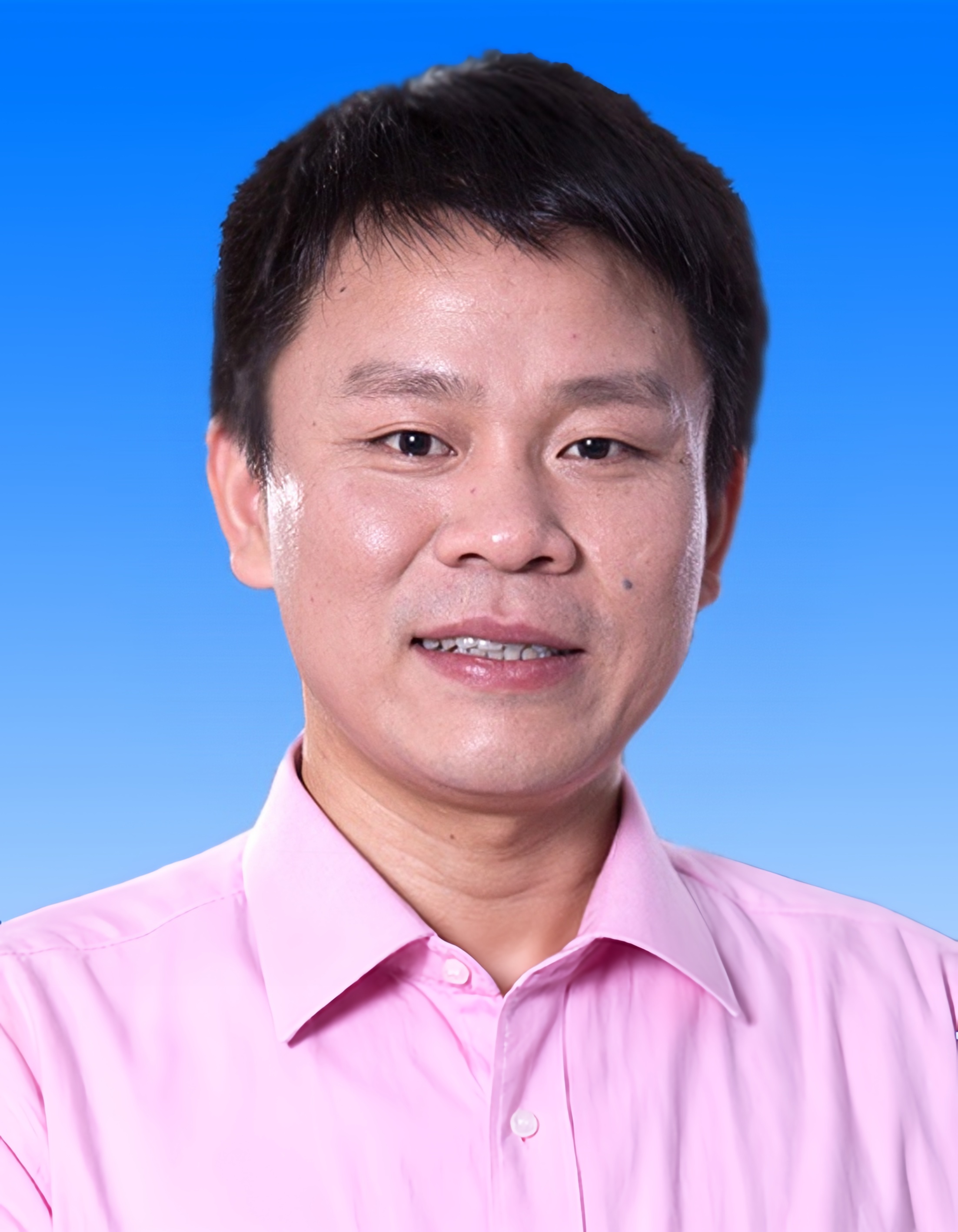 星空app官网创新论坛第一千六百零七讲： 低配位低价过渡金属氮杂环卡宾化学