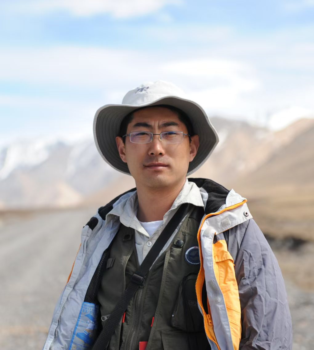 星空app官网创新论坛第一千九百三十九讲：青藏高原东缘低起伏高原面多阶段多成因演化过程