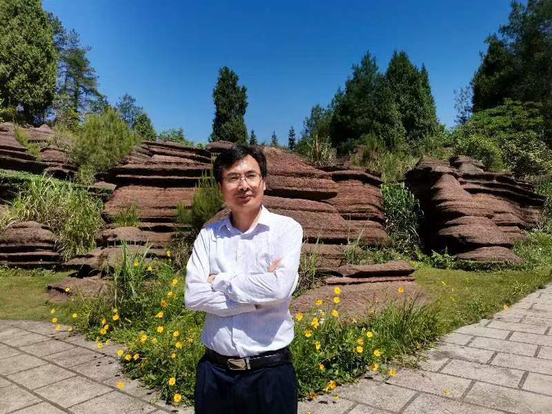 星空app官网创新论坛第一千二百九十二讲暨120周年校庆年系列活动: 喀斯特关键带水文过程及其生态效应